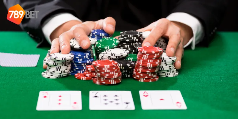 Mẹo chiến thắng khi chơi poker online