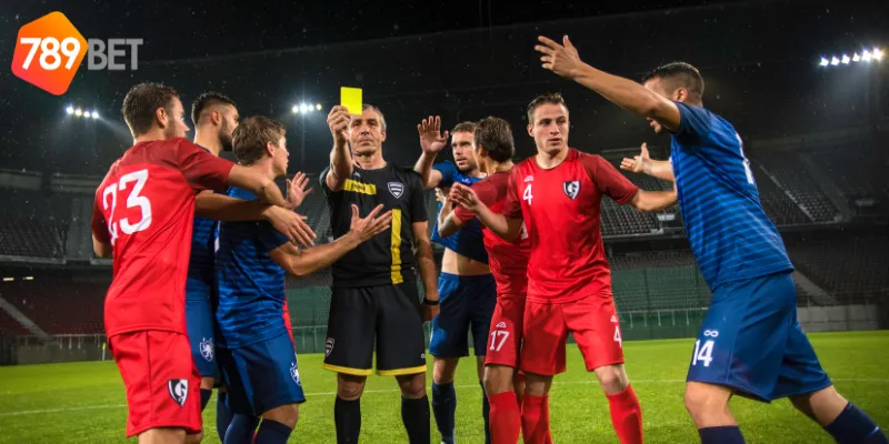 Cách tính tỷ lệ kèo thẻ vàng