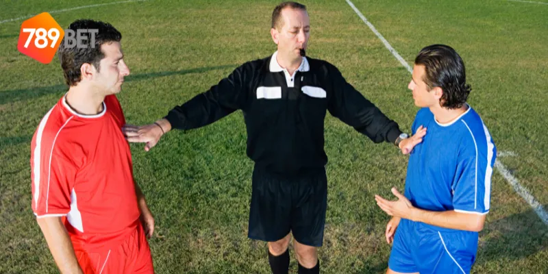 Nghiên cứu lịch sử đối đầu bóng đá để hiểu rõ phong độ đội bóng