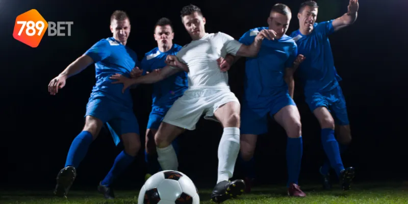 Yếu tố tạo nên đội hình mạnh nhất năm