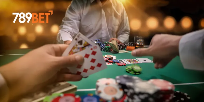 Các bộ bài hand poker